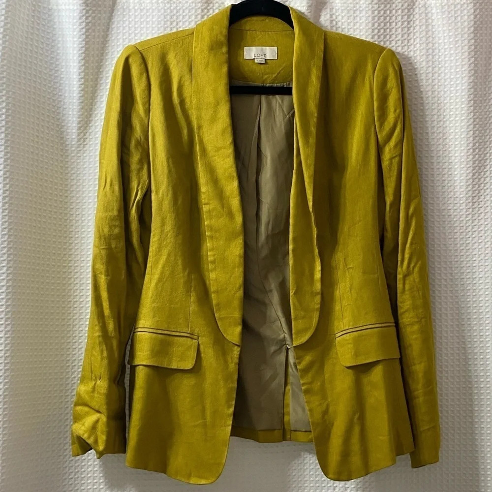 NEW W/O TAGS LOFT Relaxed Linen Blend Blazer